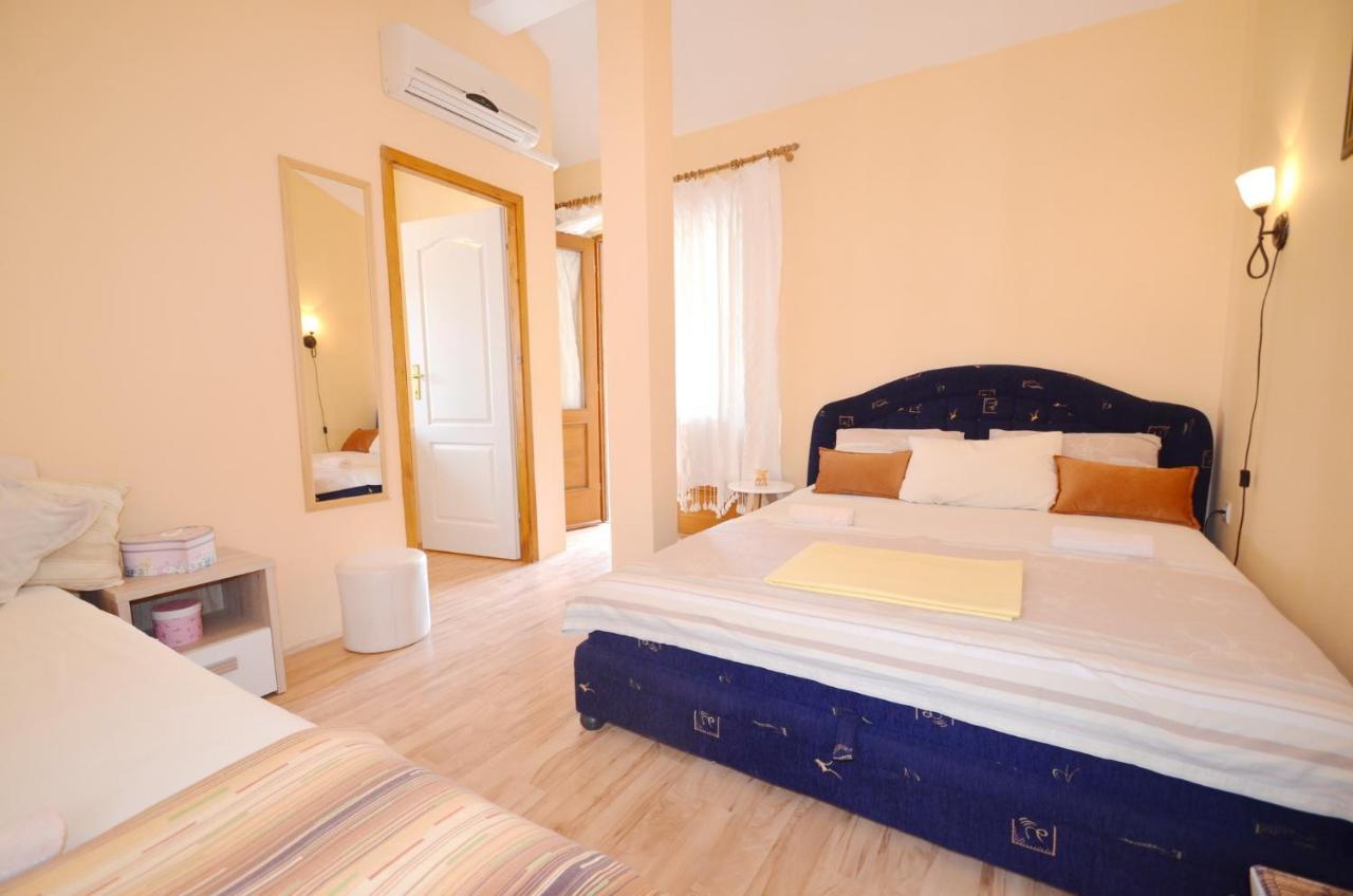 Apartment Romana Tivat Exterior foto